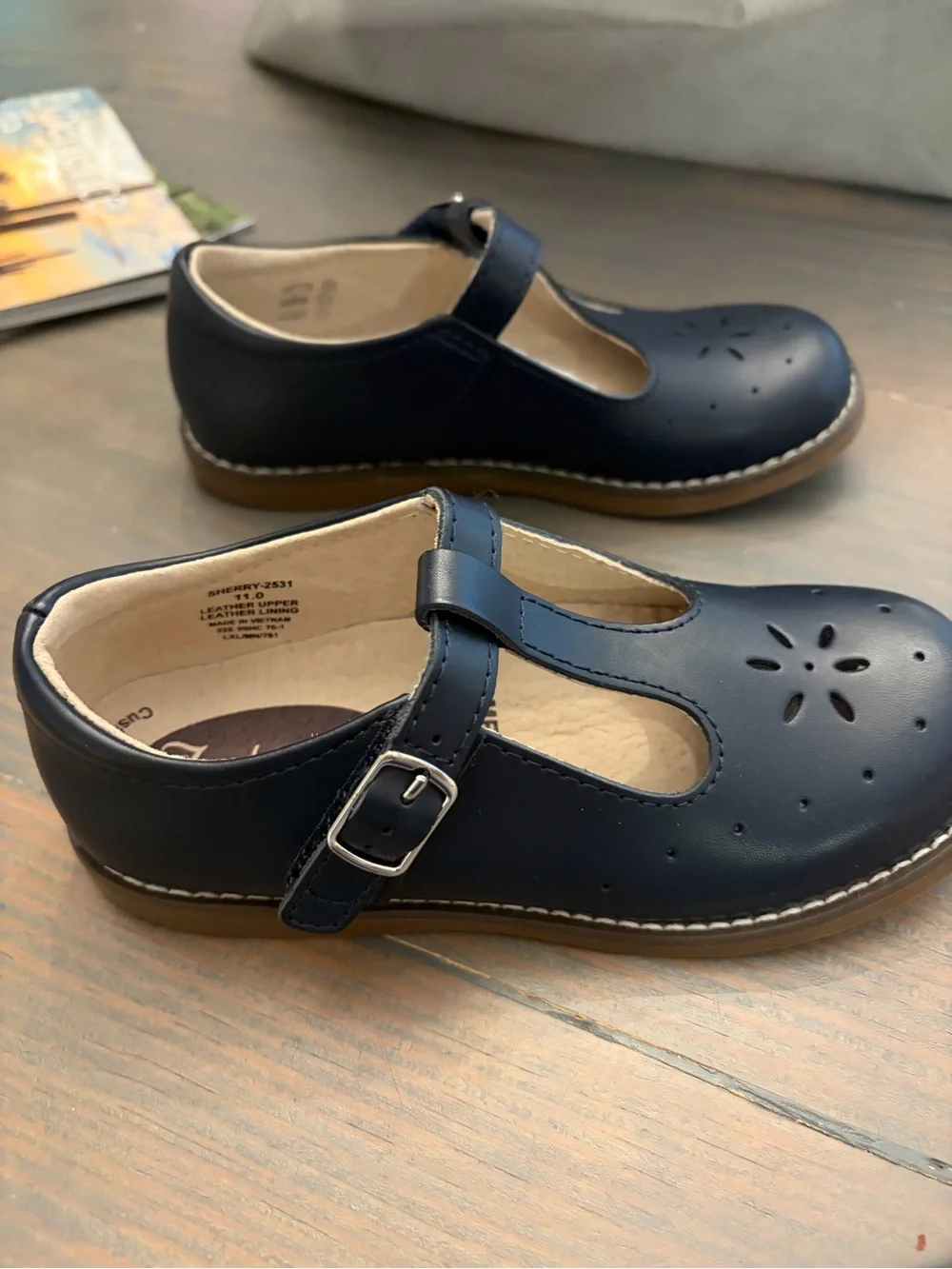 FootMates Navy Blue Girls' Mary Jane Shoes